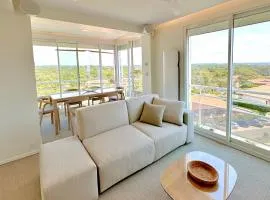 Vue de l'Océan à la forêt, la plage à vos pieds