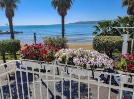 AquaMar Bed and Breakfast, hotel in Crotone