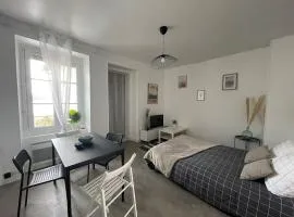 Bizanos - 4 pers, wifi, balcon