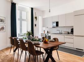 165m2 Downtown Family Suite 5BR, 3Bath, kids room, 11min Alexanderplatz