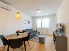 Flexible SelfCheckIns 50 - Zagreb - Garage - Loggia - New