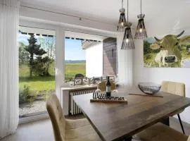 Landliebe mit Seenähe und Innenpool