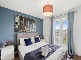 Luxnightzz - Clarendon Heights - Stylish Two-Bedroom Apartment, departamento en Colchester