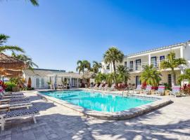 Salt Water Suites 06 - Seaside 1BR Suite, αγροικία σε Redington Shores