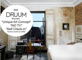 B&B DRUUM, hotel cerca de Museo de la Industria y el Trabajo de Bruselas - La Fonderie, Bruselas