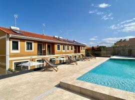 Casas La Fuente de Saelices - Alojamiento rural, Hotel in Saelices el Chico