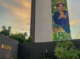 Amplio, moderno & terraza Asoluta Frida, kuća za odmor ili apartman u gradu 'Mérida'