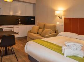 Hotel Essenzia, hotel in Aranda de Duero