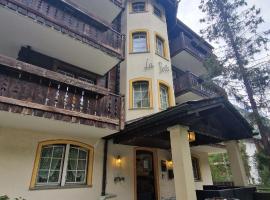La Perle Apartments, hotel en Zermatt