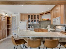 Laurelwood Condominiums 105, hotel cerca de Campground, Snowmass Village