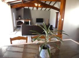 Gite salis, vacation rental in Toulouzette