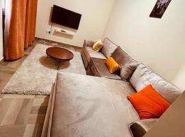 Urbantech 1 Bedroom Luxurious BnBs', gistihús í Nakuru