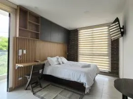 Cali piso 4-07 Pance Apartaestudio Luxury