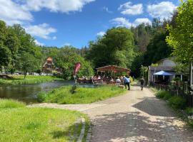 Pension Sternschnuppe, Treseburg Harz mit Biergarten & Restaurant, tierfreundlich, hotell i Thale