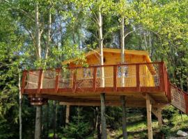 Treehouse Podpoľanie, rental liburan di Detvianska Huta