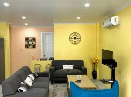 Hidden Zen 108 with rental vehicle access, apartamento en Castries