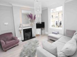 Stylish Georgian townhouse on Richmond Hill, hotel in Richmond