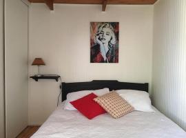 Linda y cómoda casa interior entera/independiente, apartamento em San Pedro de la Paz