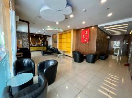 Eight Days Boutique Hotel - Impian Emas, hotell i Skudai