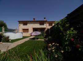 El Mirador de la Sierra Y Casa Rosmari, country house in Urueñas