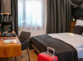 Landhaus Boutique Motel - contactless check-in, hotel en Nendeln