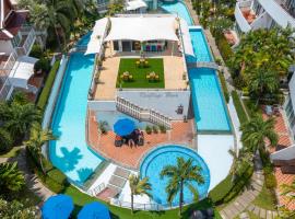 Phunawa Resort Phuket Karon Beach - SHA Plus, ξενοδοχείο στην Παραλία Καρόν