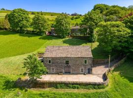 Meadow Barn, hotel with parking in Rishworth