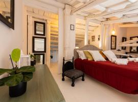 ELLY HOLIDAY HOUSE, hotel en Palermo