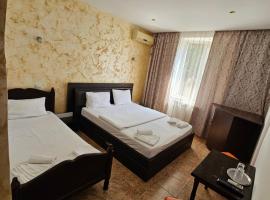 Hotel Jiul, hotell i Eforie Sud