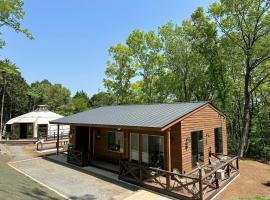 Tsukuba Mountain Ger Glamping, rezort v destinaci Ishioka