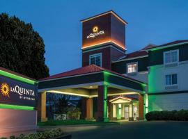 La Quinta by Wyndham Latham Albany Airport, hotel near Albany International Airport - ALB, Latham