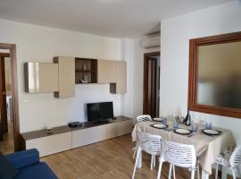 Wind Rose House - bicamere, parcheggio fronte mare, self-catering accommodation in Grado