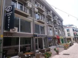 Grand Faik Hotel