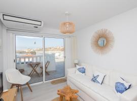 Sea Views Private Terrace 2BR House near the Beach、テルデの別荘