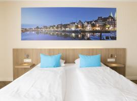 Hotel IV Jahreszeiten Lübeck, готель у Любеку