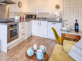 The Nook @ Drop Anchor, golf hotel in Portishead