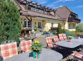 Hotel Zum Poppschen Gut, guest house in Olbernhau