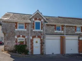 Honey Cottage Mews