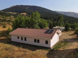 LA MINA Alojamiento en plena naturaleza, holiday home in Garganta de los Montes