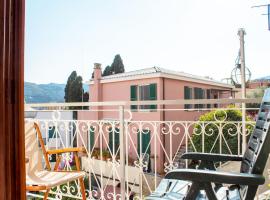 [300 metri dal mare] Relax con aria condizionata – hotel w mieście Spotorno