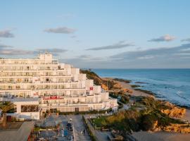 Monicca Collection Suites and Residences, serviced apartment in Albufeira