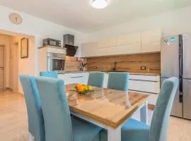 Seaview Deluxe