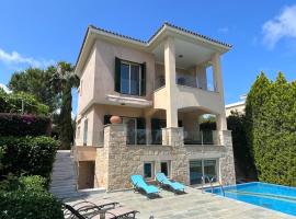 Amorosa Beach Villa 14, ξενοδοχείο στο Νέο Χωριό