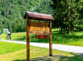 Holiday house Lepena: Soča şehrinde bir kulübe