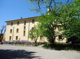 Hotel des Voyageurs, hotel em Millau