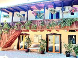 River Kolpa Apartments, hotel with parking in Griblje
