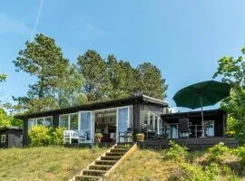 3 Bedroom Stunning Home In Knebel