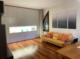 Le Palme - Appartamento elegante e moderno con garage privato