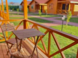 lemon garden bungalow, Ferienwohnung mit Hotelservice in Demre