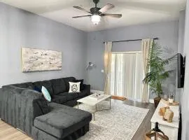 Family Friendly Condo near Disney